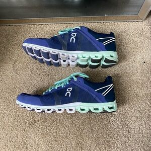 On Cloud Women's Size 7.5 Running Shoes Athletic Sneakers Midnight
Blue Lace Up